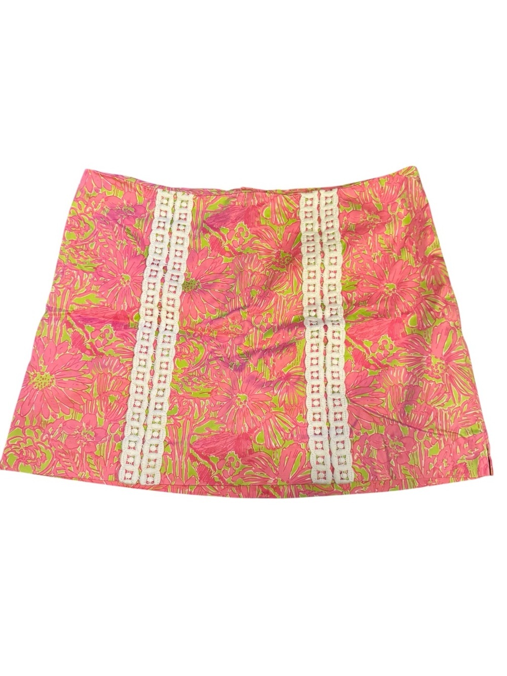 Lilly Pulitzer Pink Floral Mini Skirt with Lace Insets Women’s size 12 - Picture 2 of 4